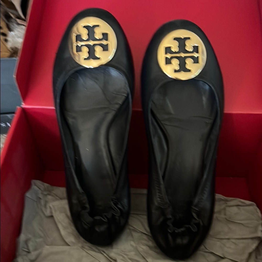 Tory Burch Black Leather Ballet Flats with Gold Emblem